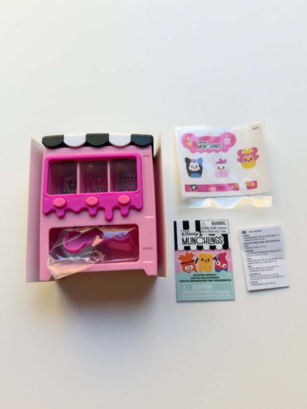 4026 DISNEY MUNCHLINGS VENDING MACHINE MINNIE